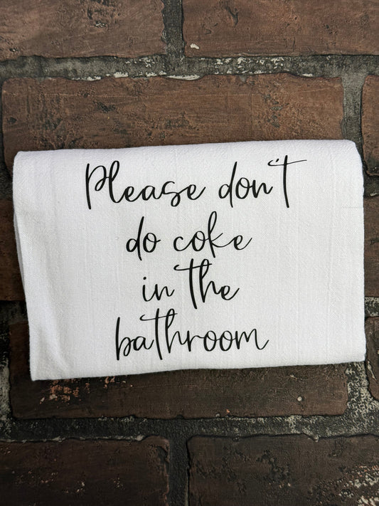 Please don't do coke in the bathroom, Hand towel Three Black Cats