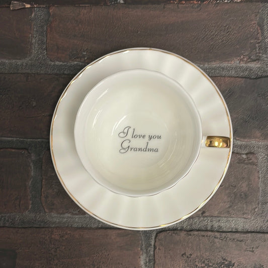 I love you grandma, White teacup set with gold trim