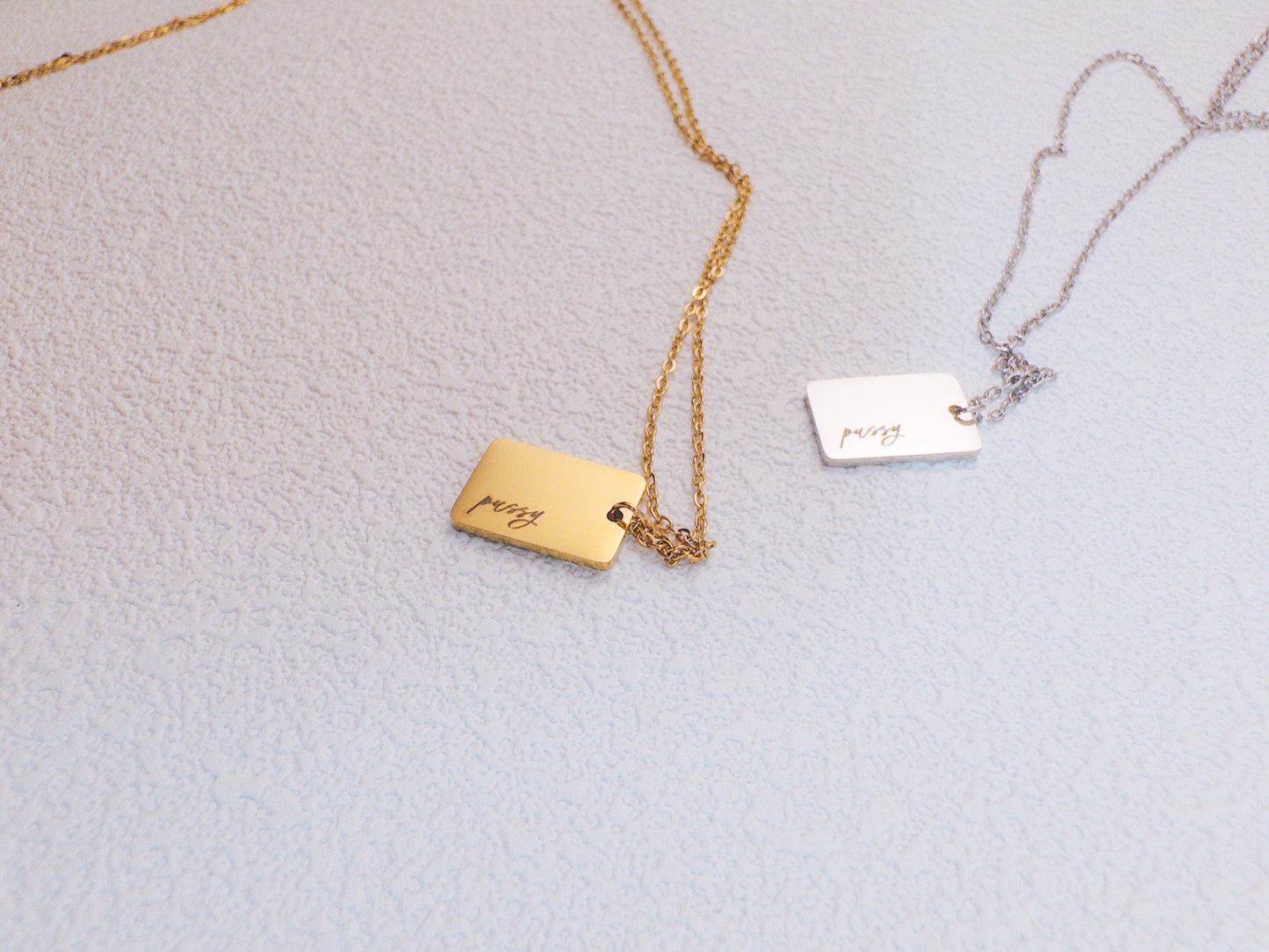 Dainty Pussy Necklace: Silver