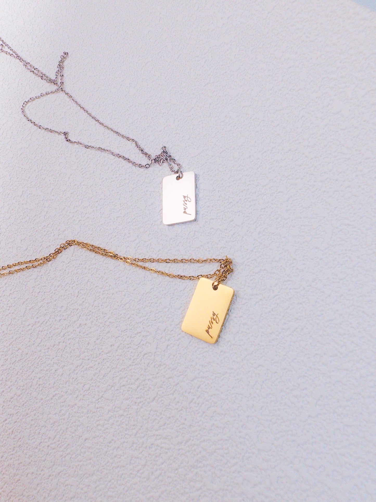Dainty Pussy Necklace: Silver