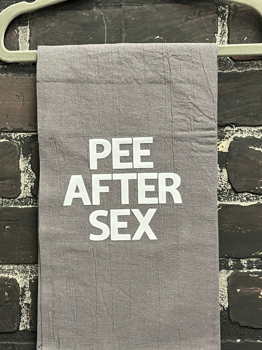 Pee After Sex, Hand towel Three Black Cats