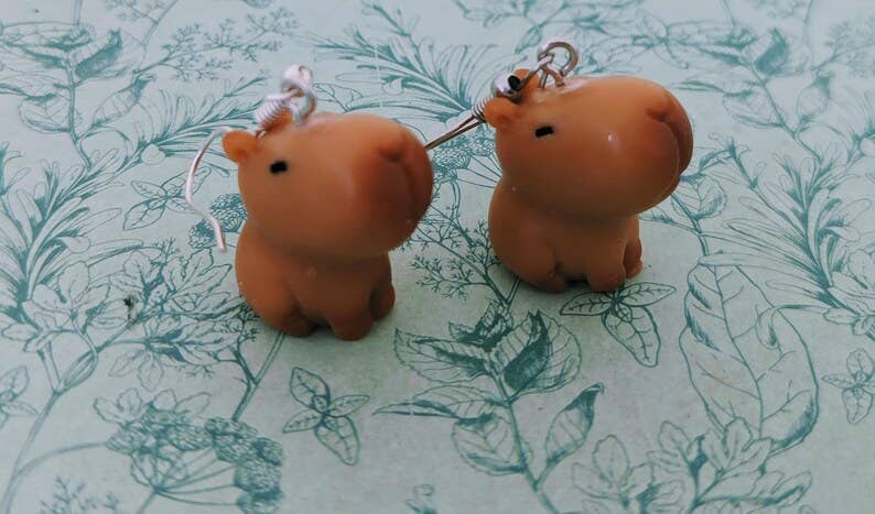 Cute Chubby Capybara Fan Animal Earrings SimpleNGreat