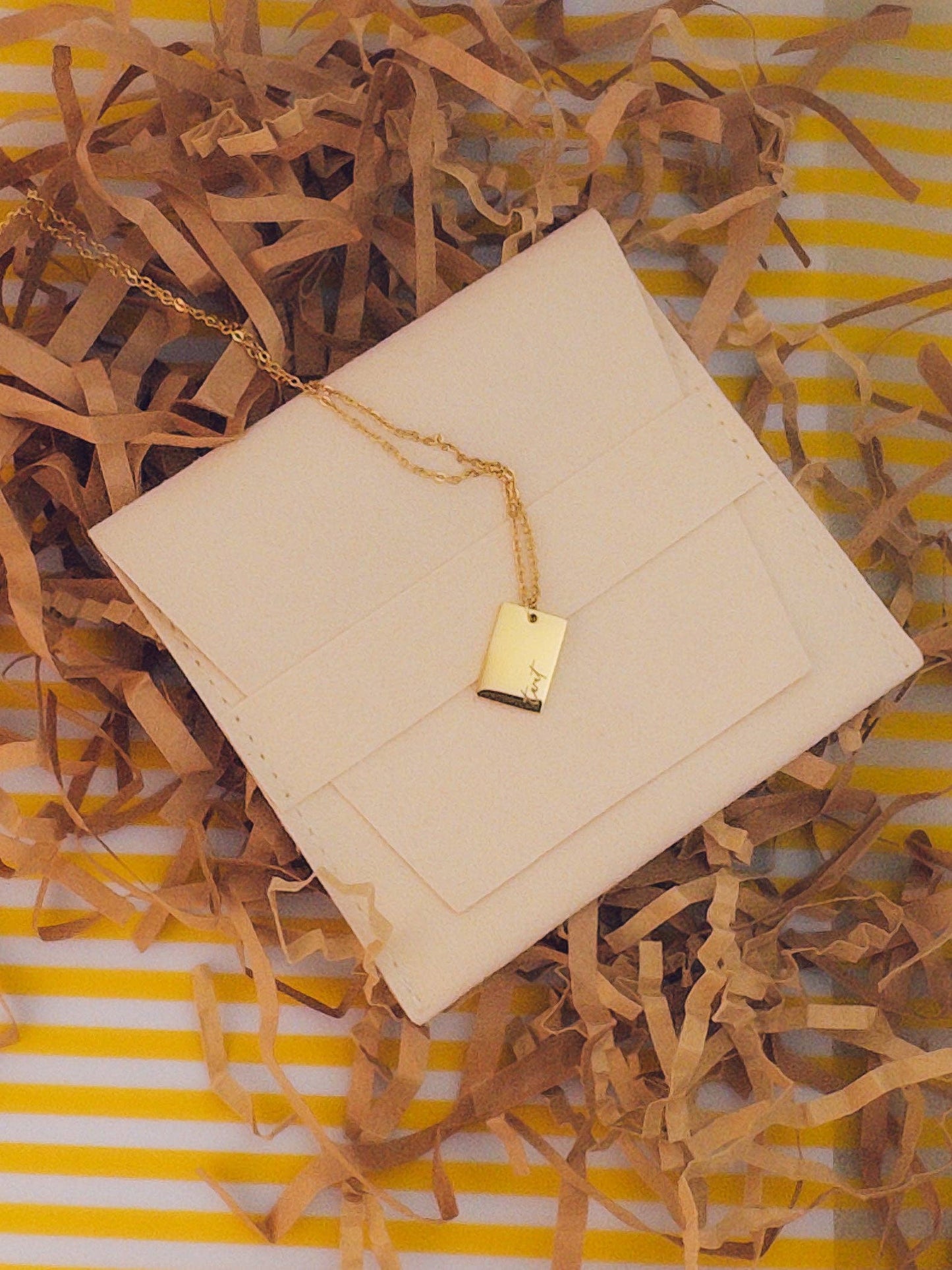 Dainty Twat Necklace: Silver