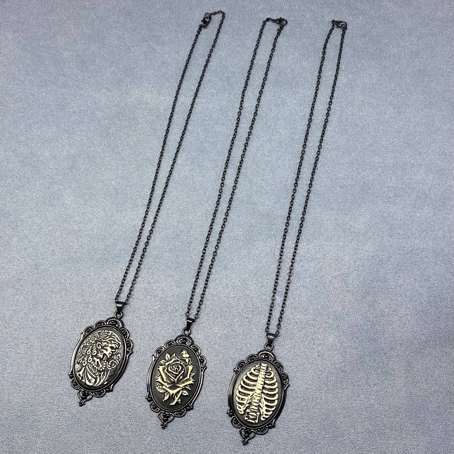Gothic Style Pendant Black Necklace - GT: B