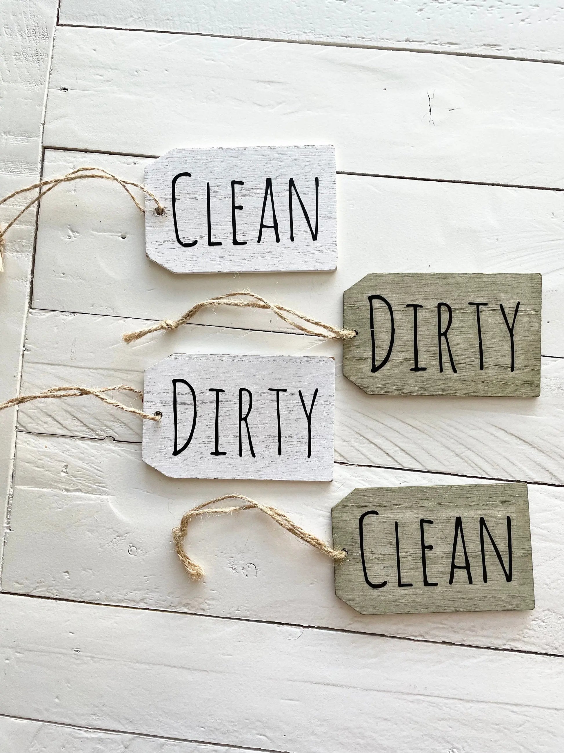 Double Sided Clean/Dirty Laundry Tag Three Black Cats