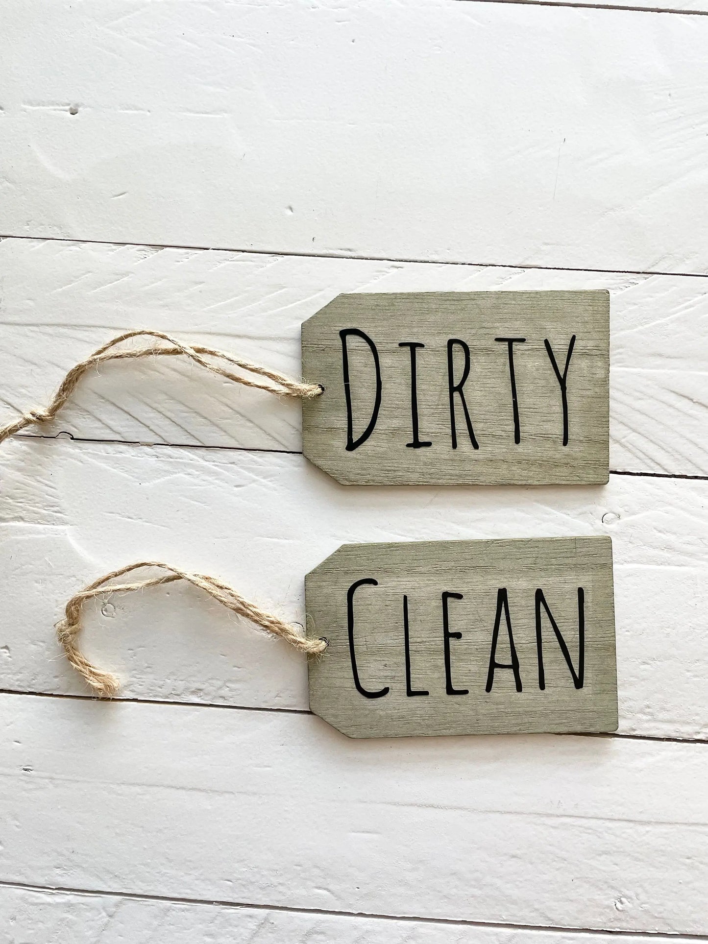 Double Sided Clean/Dirty Laundry Tag Three Black Cats
